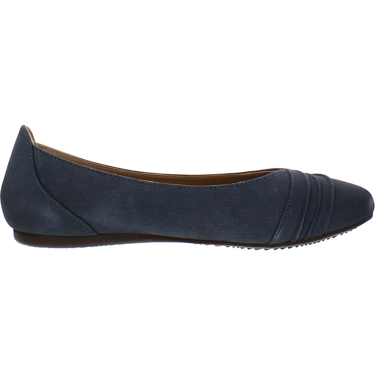 SoftWalk Womens On Leather Loafers