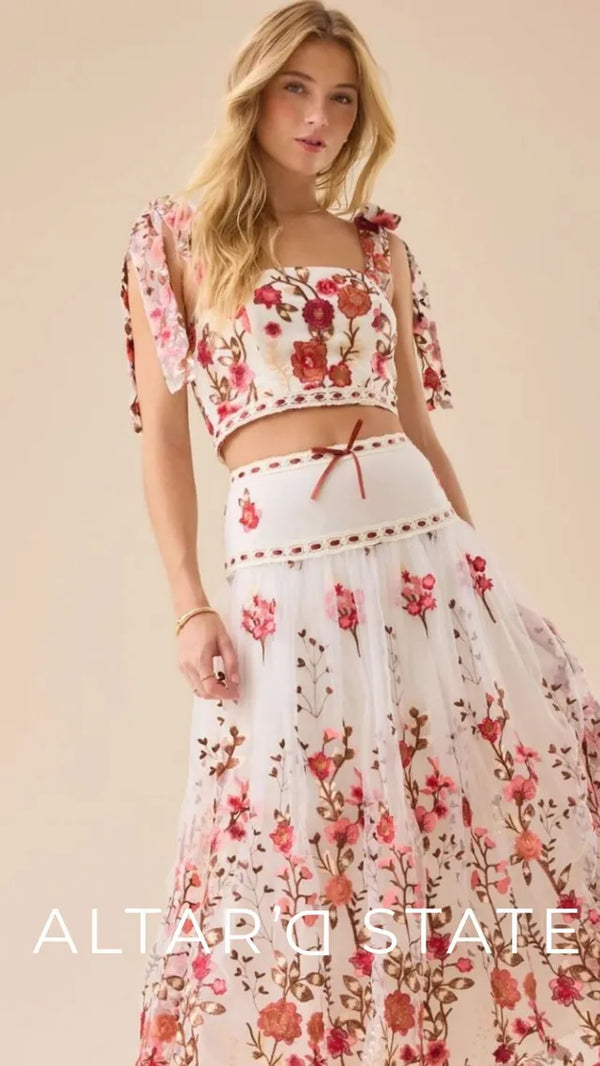 ✨Altar'd State NWT✨ | Romantic Dresses, Cozy Neutrals & Timeless Staples | The Viral Boutique Brand Known for Cozy, Elevated Style at Unbeatable Prices